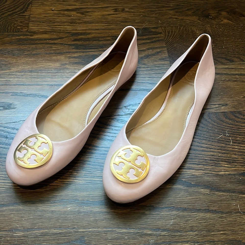 Tory Burch Signature Logo Leather Flats